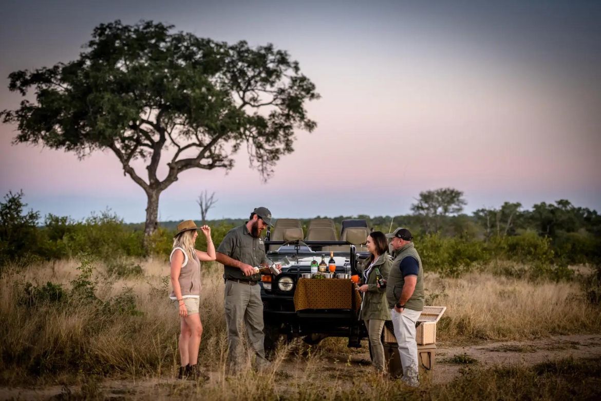 Sujan Jawai Leopard Camp Luxury Safari
